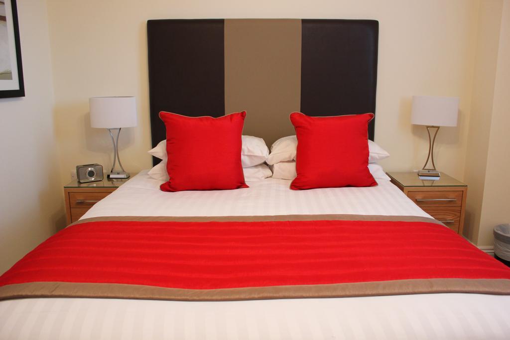 House Of Fisher - Central Point Basingstoke Chambre photo