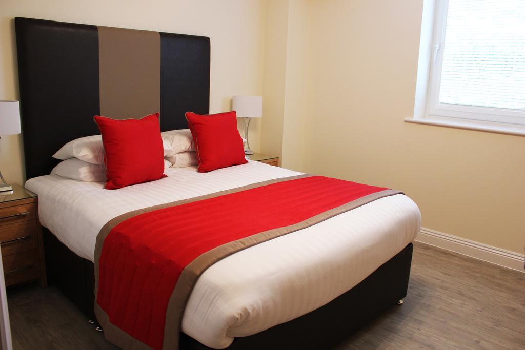 House Of Fisher - Central Point Basingstoke Chambre photo